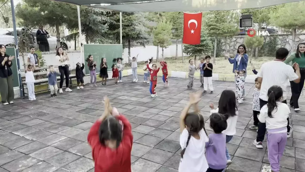 Tatvan’da Miniklere Gökyüzü Gözlemi