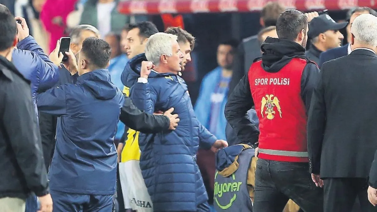 Böyle bir ligi niye izlesinler