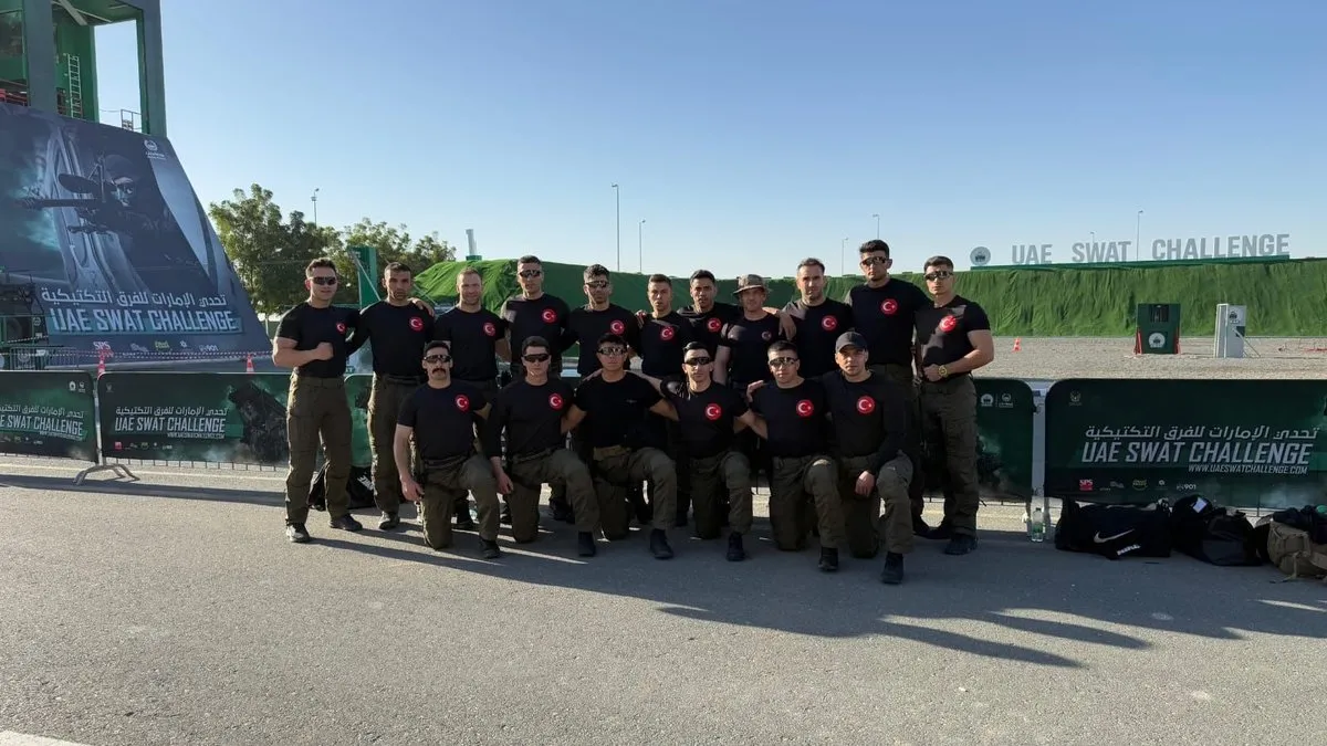 Ölüme meydan okuyanlar sahnede! Türk Özel Harekat başkanlığı Swat Challenge’ta gücünü gösteriyor