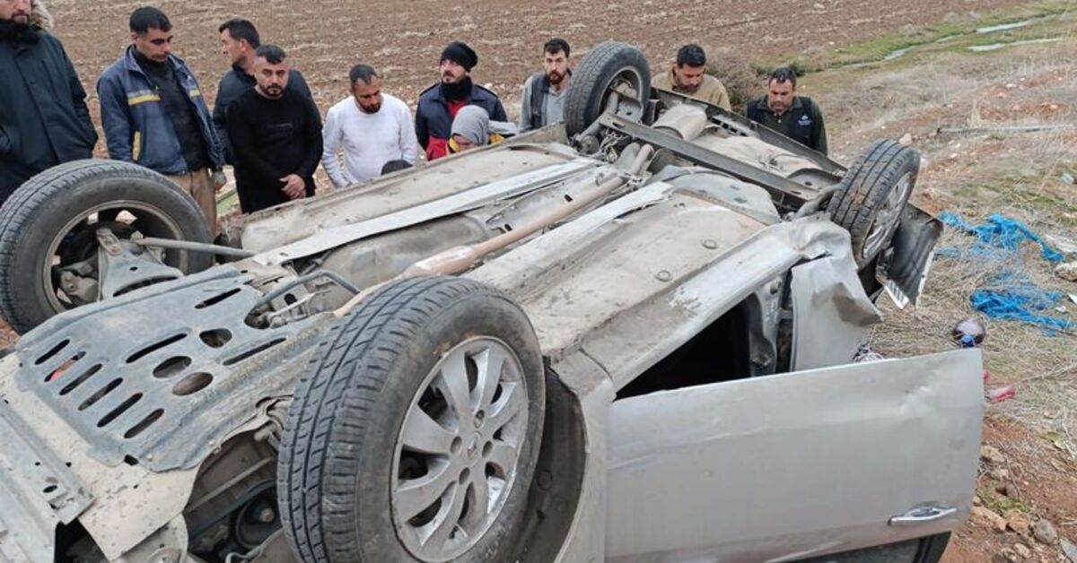 Adıyaman’da otomobil şarampole devrildi: 1 ölü, 3 yaralı