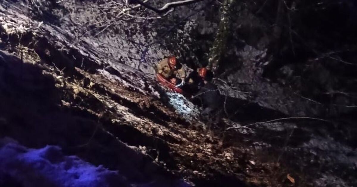 Otomobil uçuruma yuvarlandı: 2’si ağır 5 yaralı