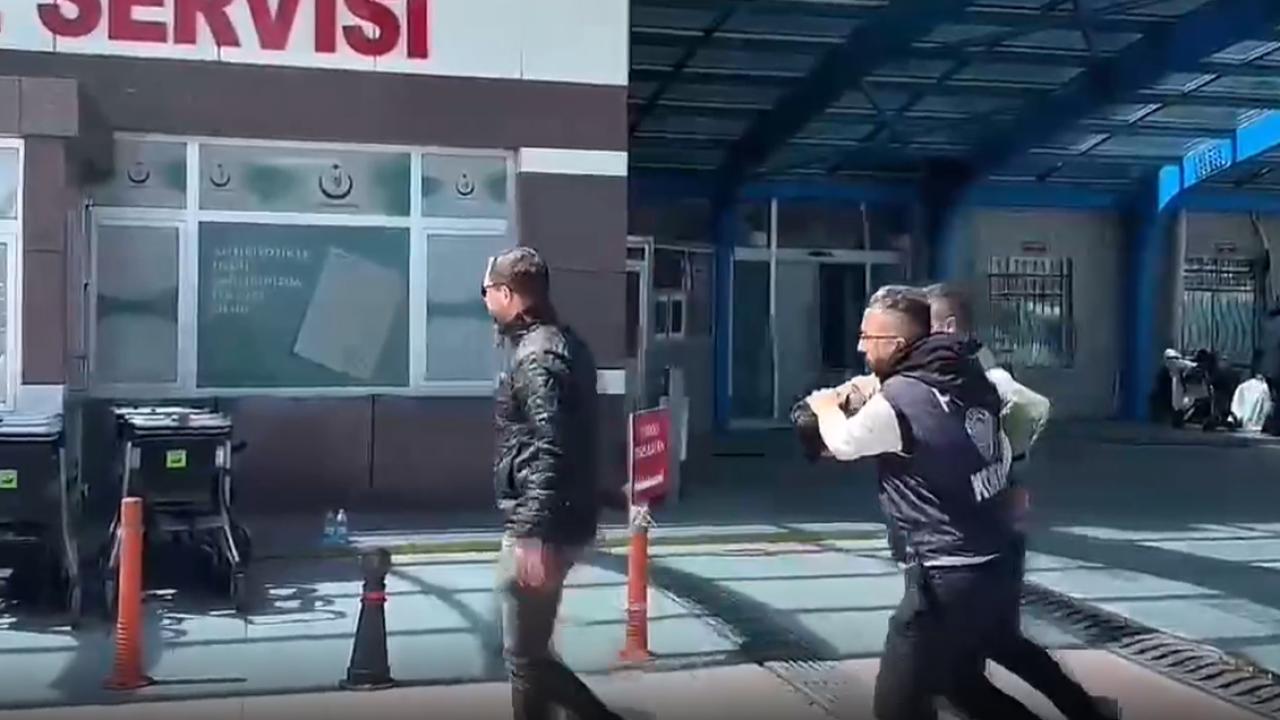 Oyuncak tabancayla taksiciyi gasbetmeye çalıştı